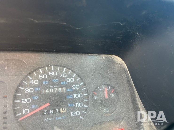 1995-dodge-ram-2500-image-50