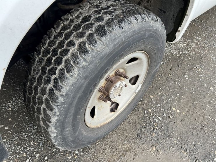 2008-ford-f350-xl-image-9