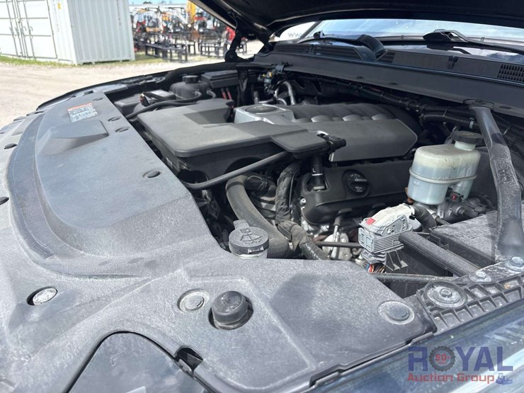 2020-cadillac-escalade-image-9