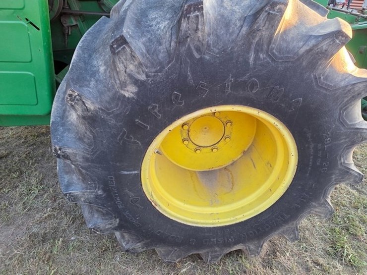 john-deere-4420-image-32