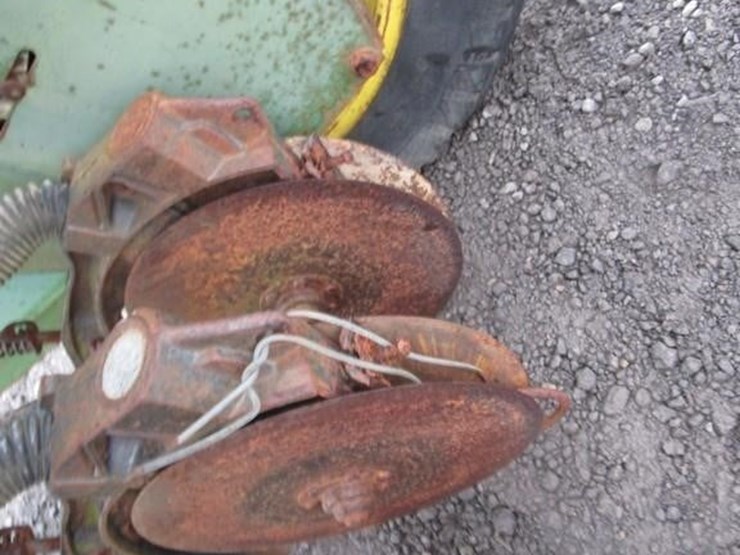 john-deere-8300-image-5