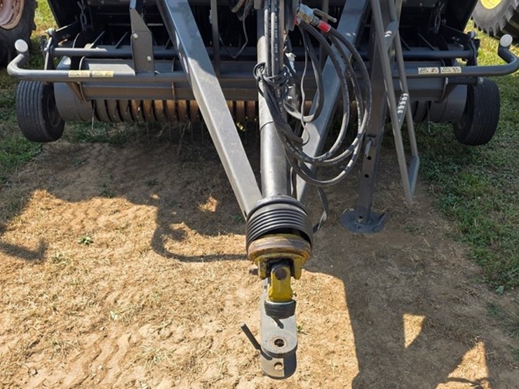 massey-ferguson-rb4180v-image-25