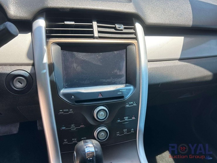 2011-ford-edge-sel-image-15