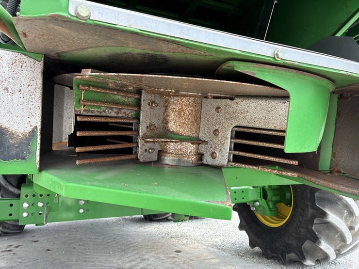 2016-john-deere-s680-image-83