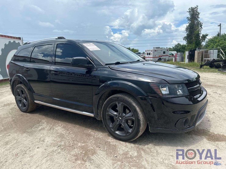 2019-dodge-journey-image-2
