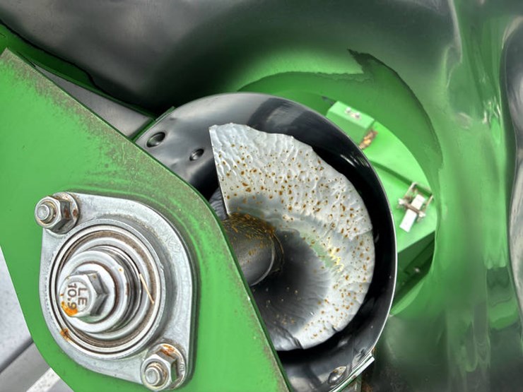 2002-john-deere-9750-image-97