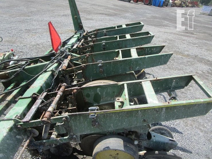john-deere-7000-image-4