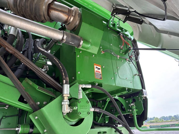 2016-john-deere-s680-image-70