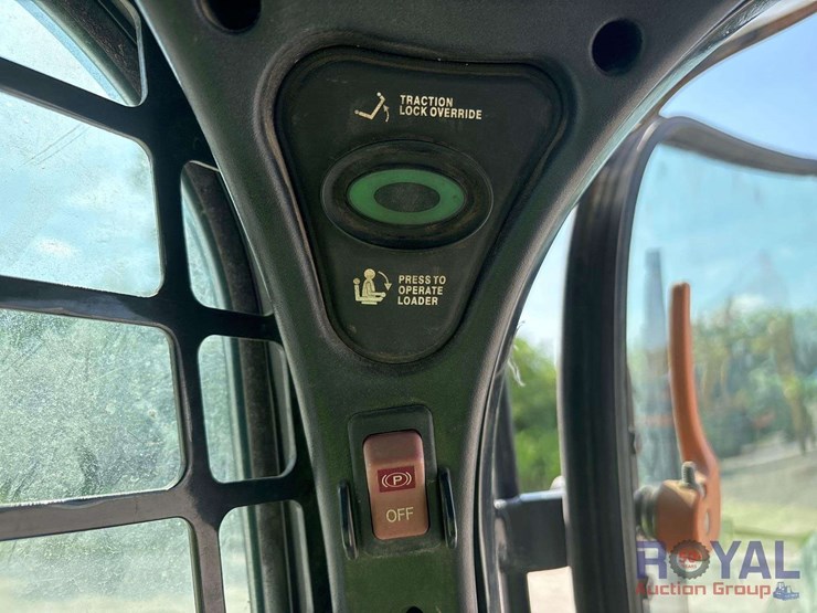 2019-bobcat-t770-image-13