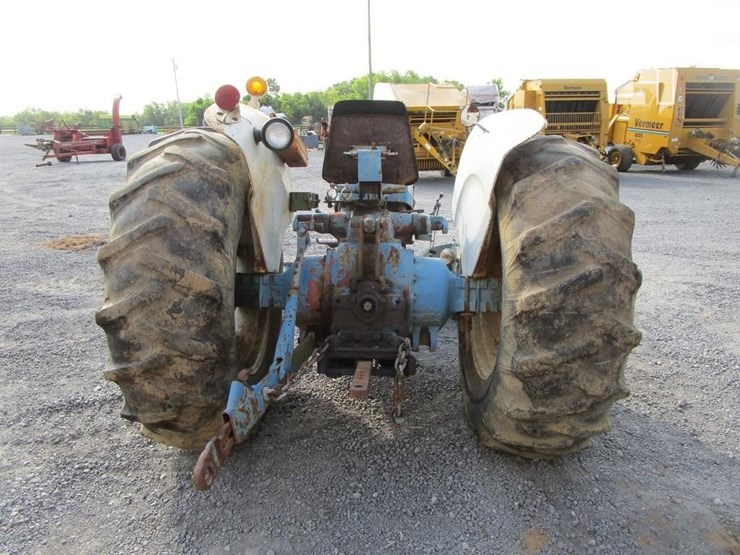 ford-5000-image-9