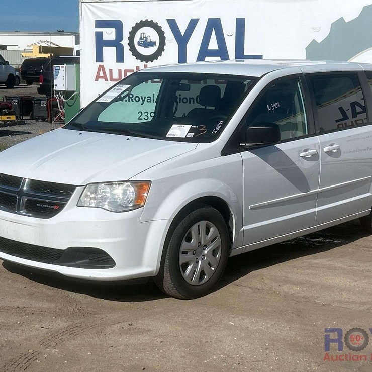 2013 DODGE GRAND CARAVAN SE