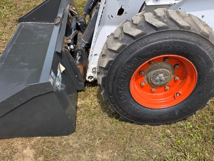 2020-bobcat-s850-image-29