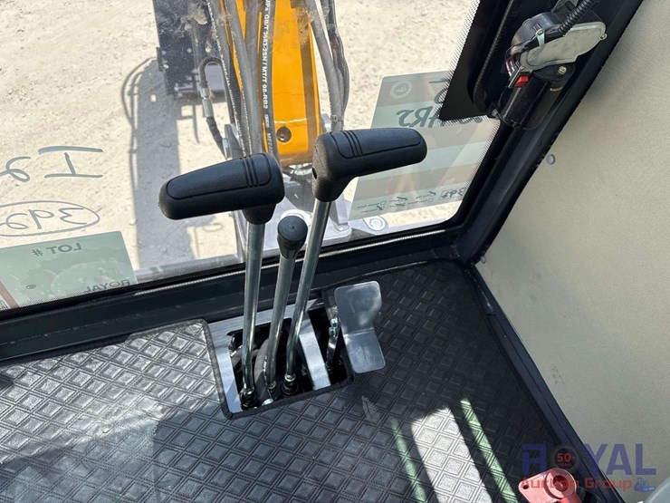 unused-2025-cfg-industrial-my50r-mini-excavator-image-8