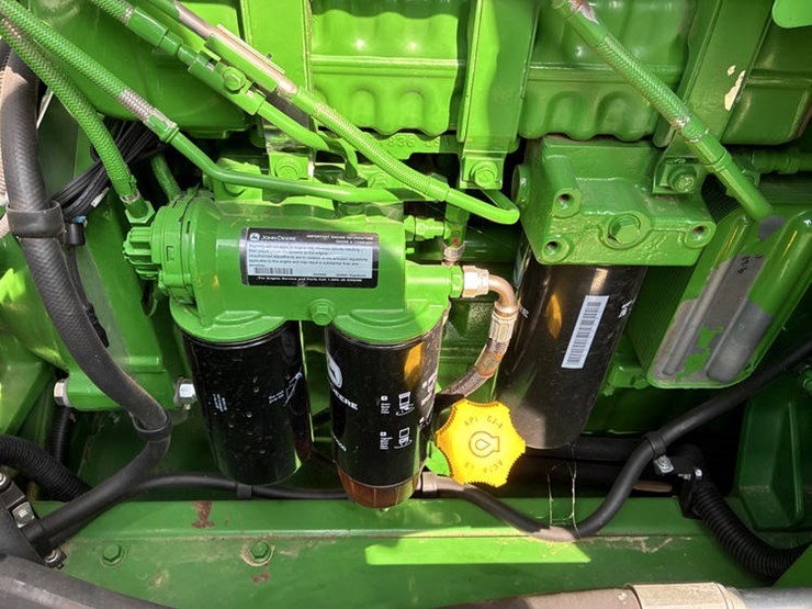 2017-john-deere-s680-image-97