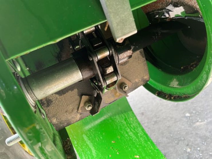 2017-john-deere-s680-image-76