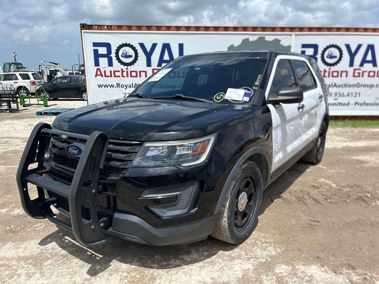 2018-ford-explorer-image-1