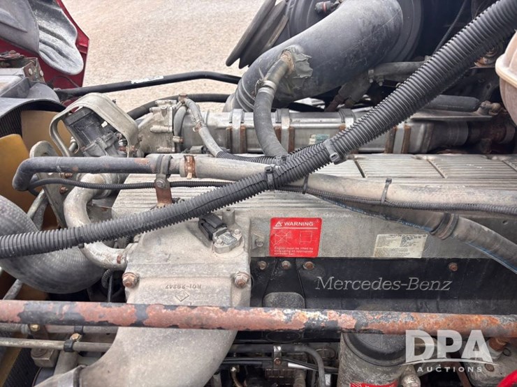 2006-freightliner-columbia-truck-(gp11008,-unit-414)-image-39