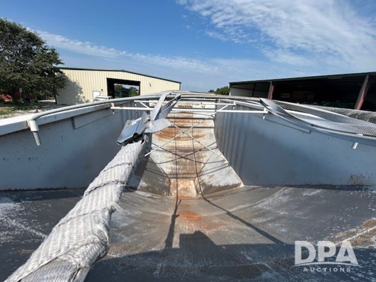 2009-jet-grain-trailer-image-4