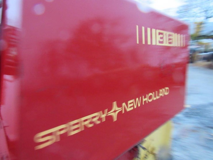 new-holland-316-image-4