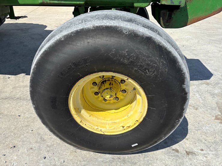 1981-john-deere-4640-image-44