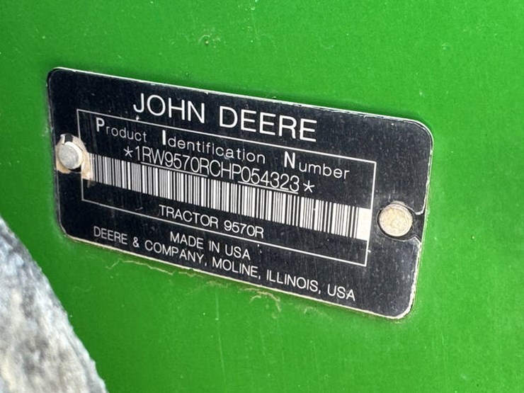 2017-john-deere-9570r-image-41