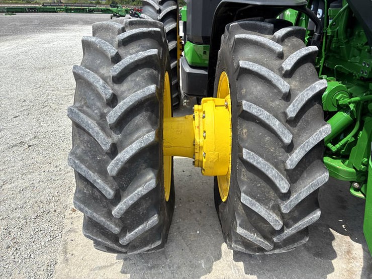 2023-john-deere-8r-340-image-48