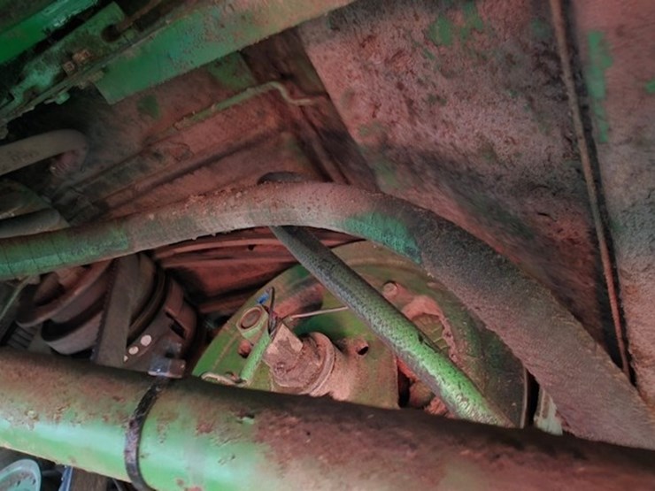 john-deere-4420-image-58