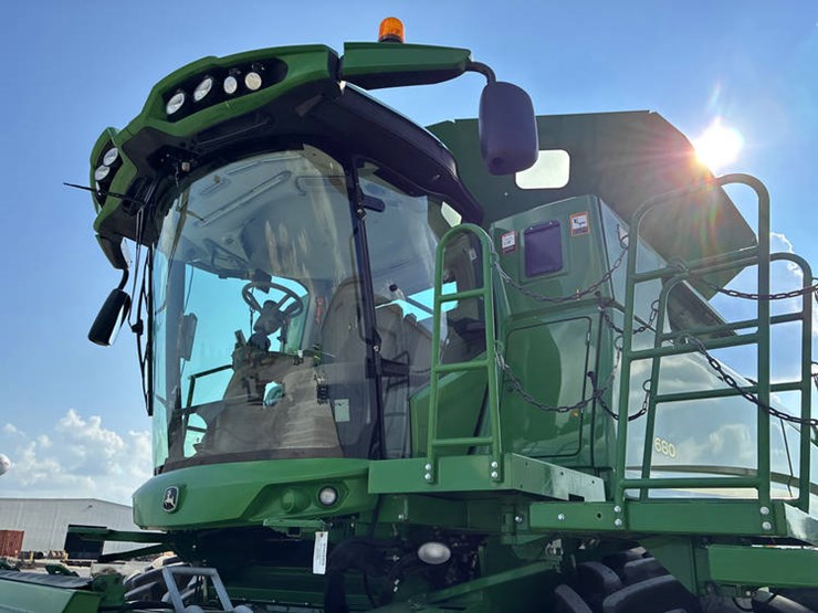 2016-john-deere-s680-image-33
