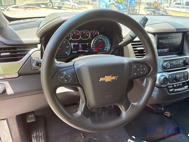 2019-chevrolet-tahoe-image-13