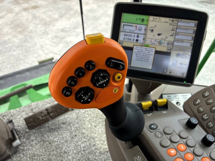 2016-john-deere-s680-image-112