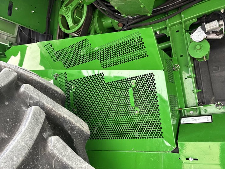 2016-john-deere-s680-image-64