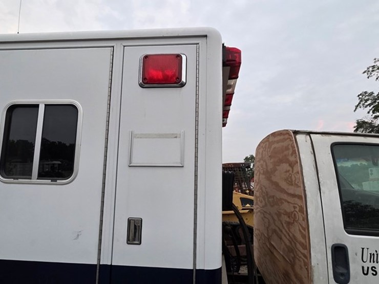 gmc-3500-image-11