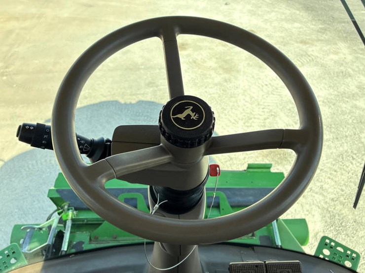 2013-john-deere-s670-image-105
