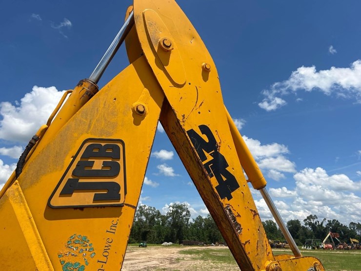 jcb-214-image-17