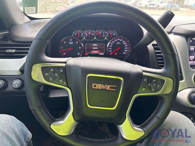 2015-gmc-yukon-xl-image-14