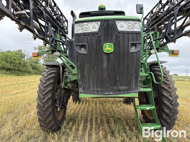 2011-john-deere-4940-image-11