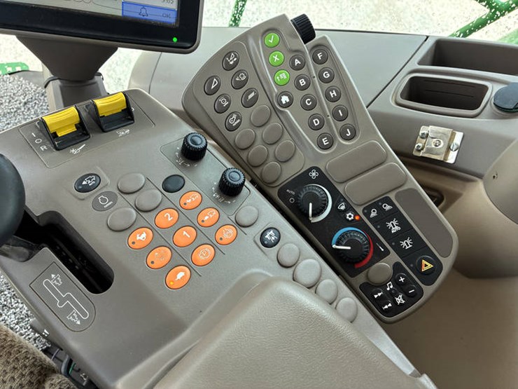 2017-john-deere-s680-image-107