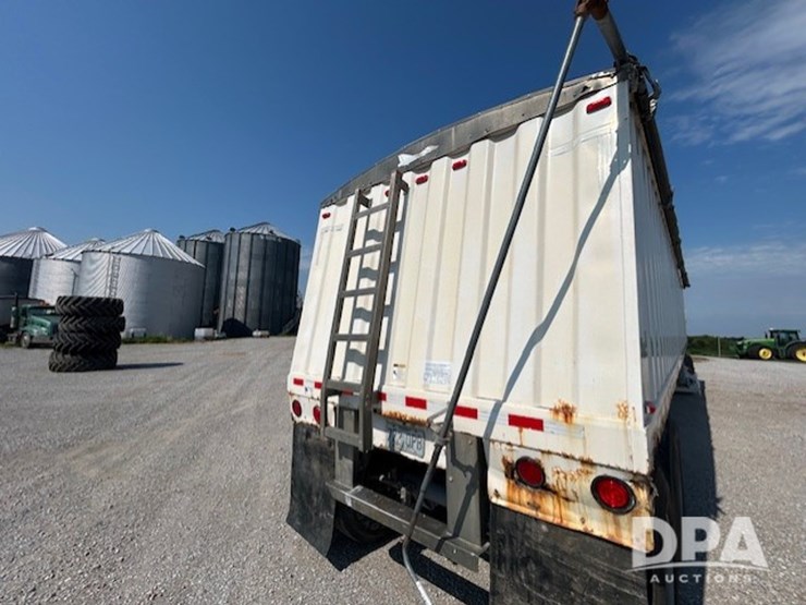 2009-jet-grain-trailer-image-7