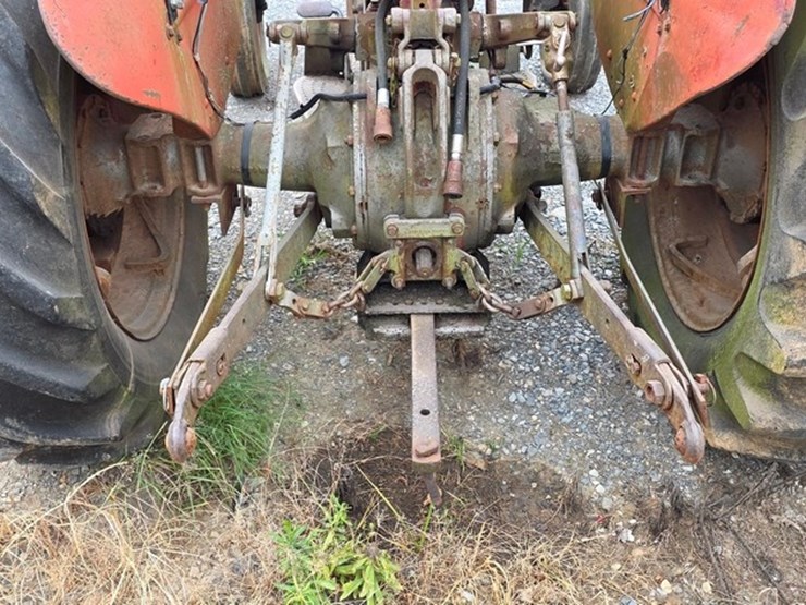 massey-ferguson-65-image-9