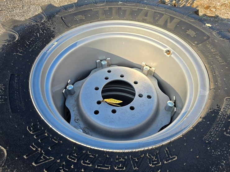 new-2-18.4-24-tractor-tires-&-rims-image-6