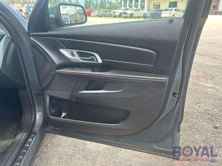2013-gmc-terrain-sle-image-26