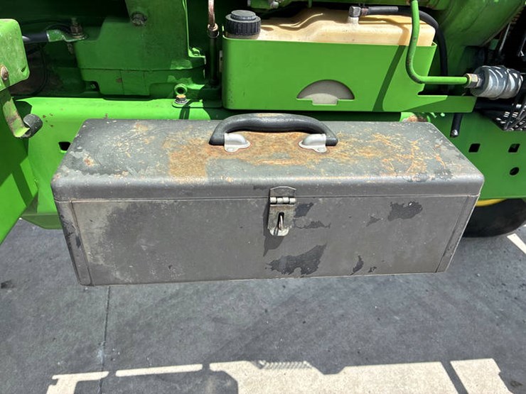 1990-john-deere-4555-image-22