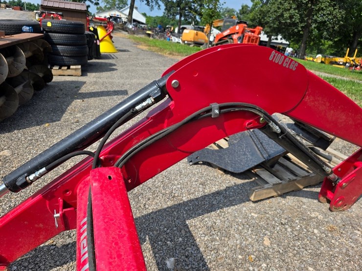 mahindra-8100-image-11