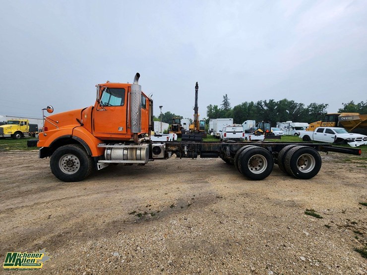 2008-western-star-4900-image-3