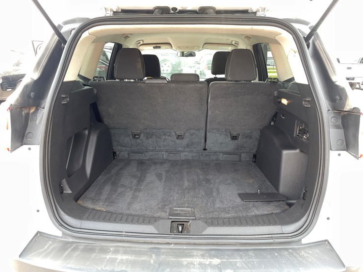 2015-ford-escape-se-image-70