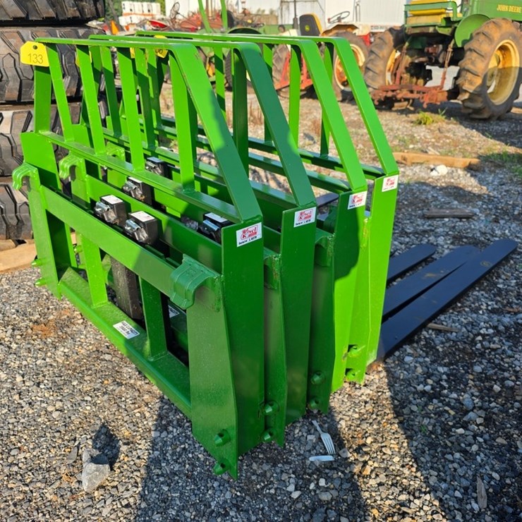 New John Deere 3500 lb. Kivel Pallet Forks