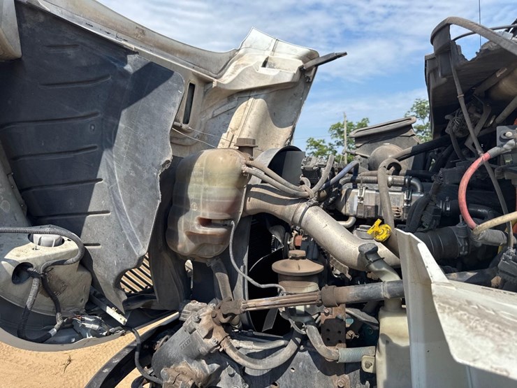2010-international-durastar-4400-image-21