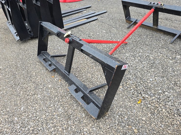 new-kivel-single-skidloader-spear-image-4