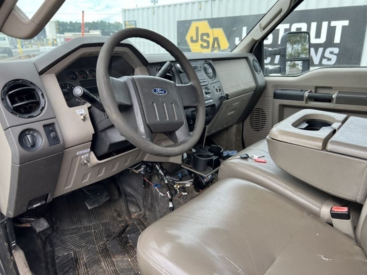 2008-ford-f350-xl-image-16