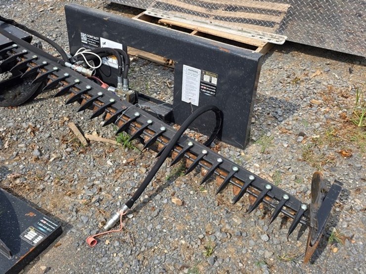 new-wolverine-skidloader-sickle-bar-mower-image-3